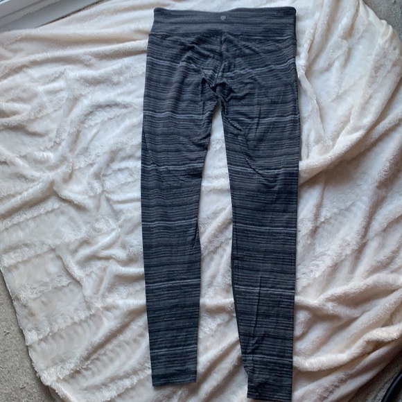 Lululemon Leggings - Picture 3 of 5